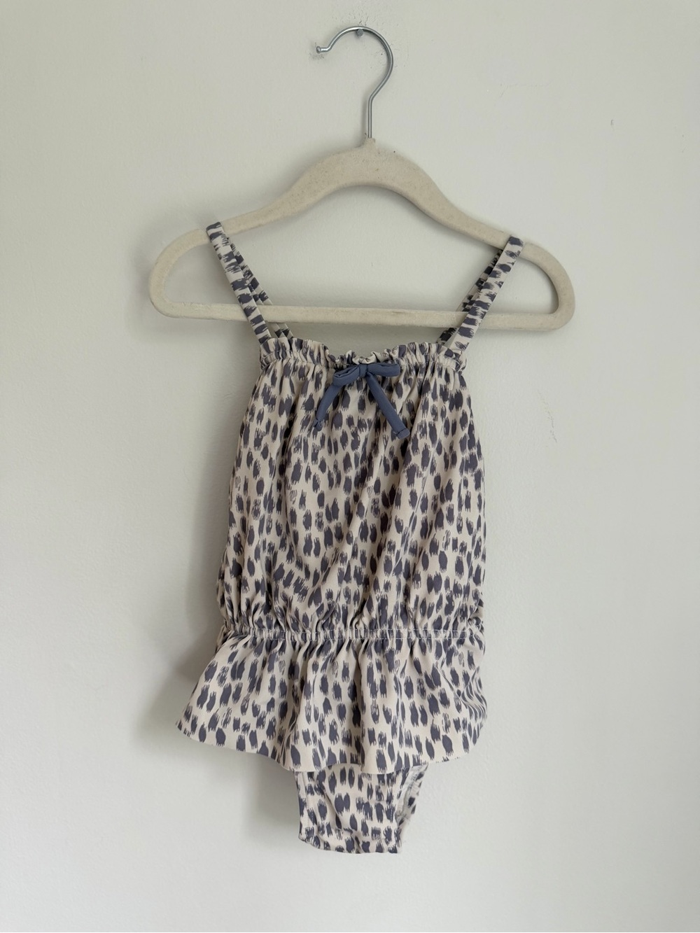 BabyGap Patterned Peplum Skirt One-Piece Swimsuit (Size 12-18m)